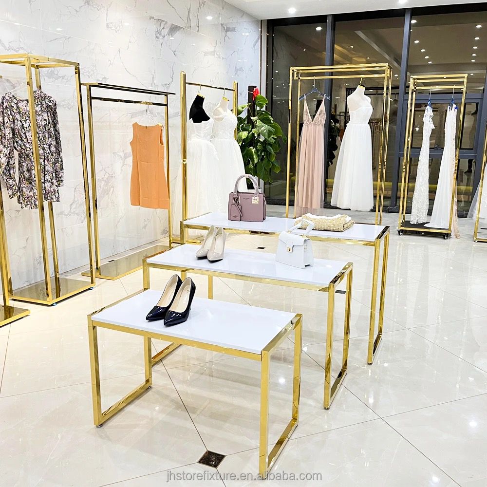 Colgadores de Ropa Oro