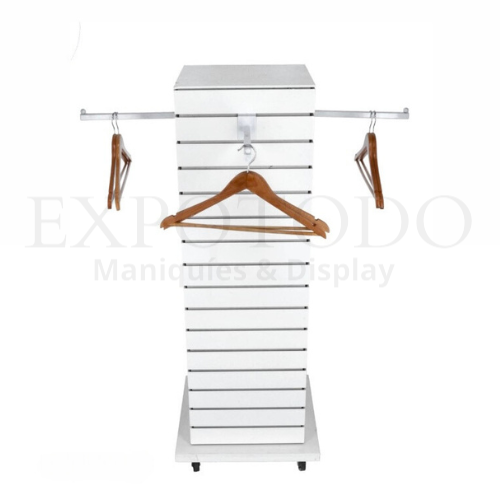 Mueble panel cuadrado.